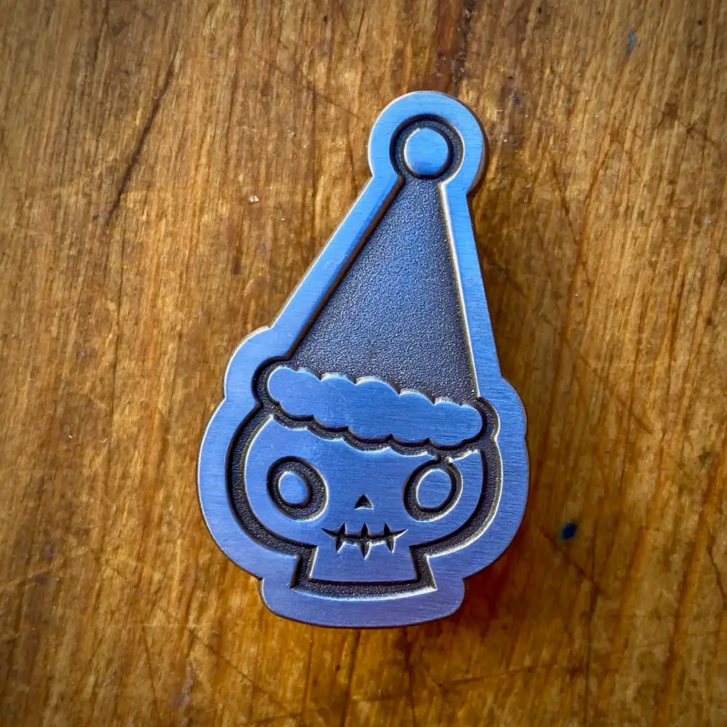 Skelf Metal Pin
